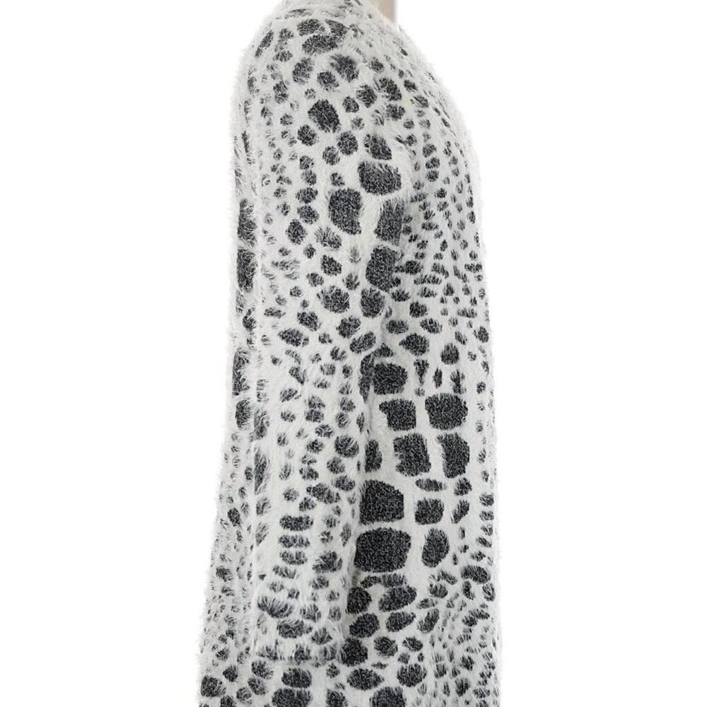 Alfani Gray & White Soft Snow Leopard Print Cozy Long Sleeve Cardigan - Picture 3 of 8